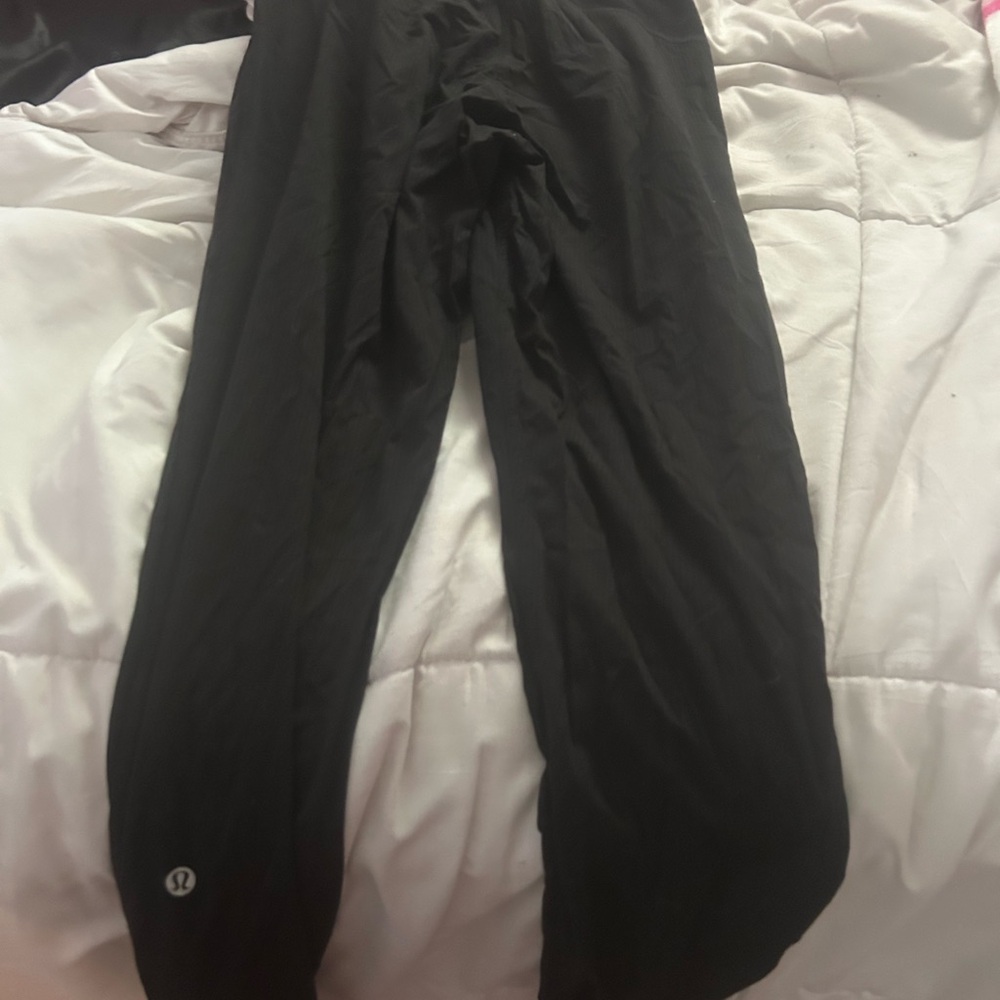 lululemon dance studio pants great condition